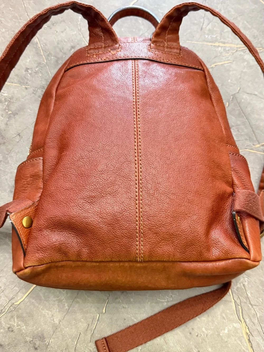 Frye Leather Medium Backpack – Cognac / Chestnut Brown